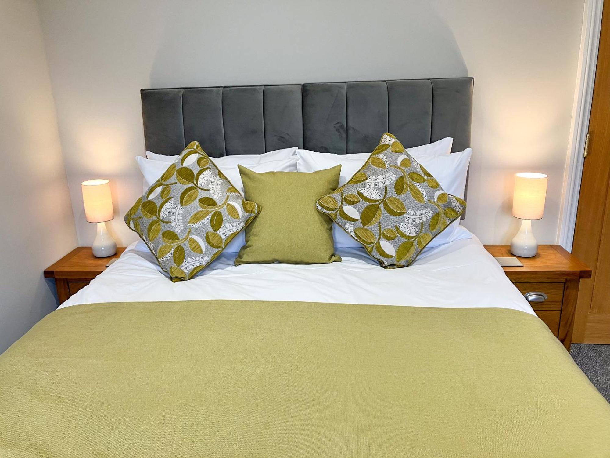 Deluxe Double or Twin Room,1758795676:JPEG