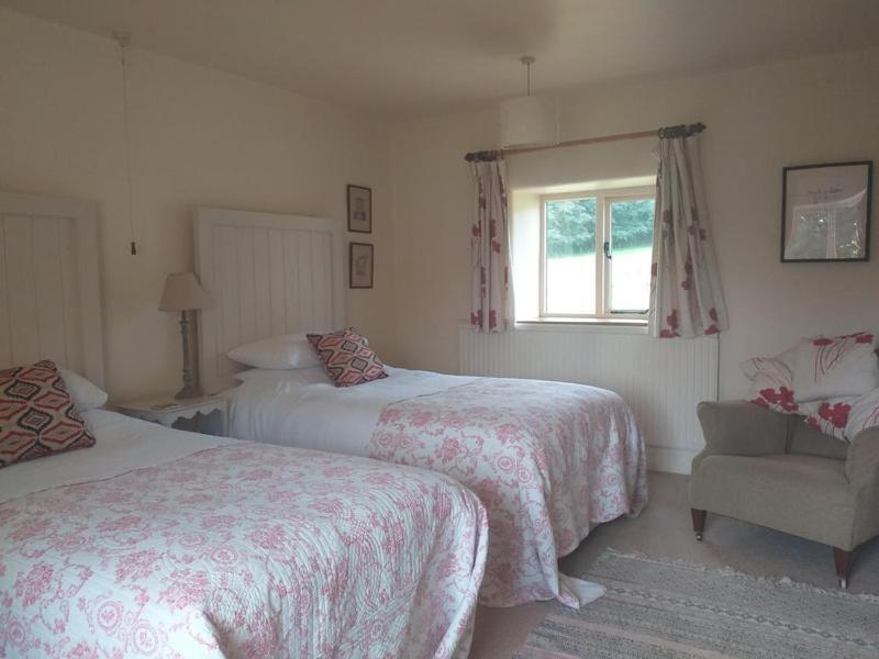 Double Room Private Bathroom