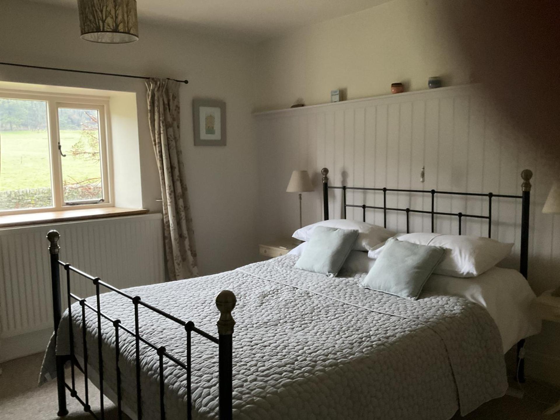 Double Room Private Bathroom