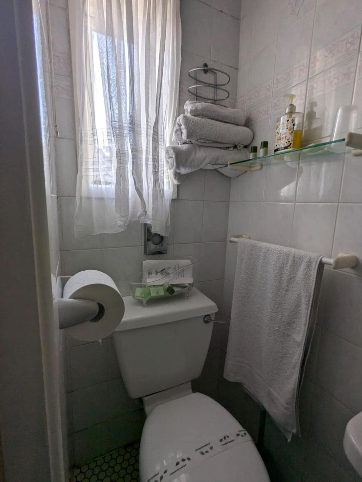 Standard Twin Room,1658102269:JPEG