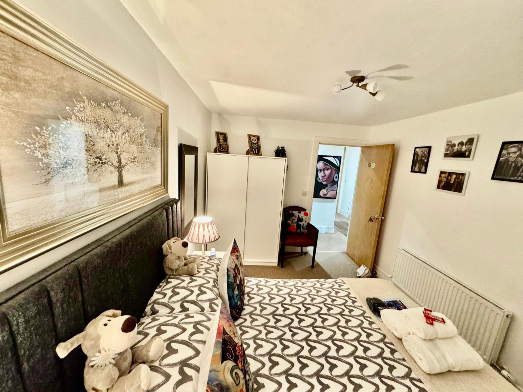 Double Room with Private Bathroom