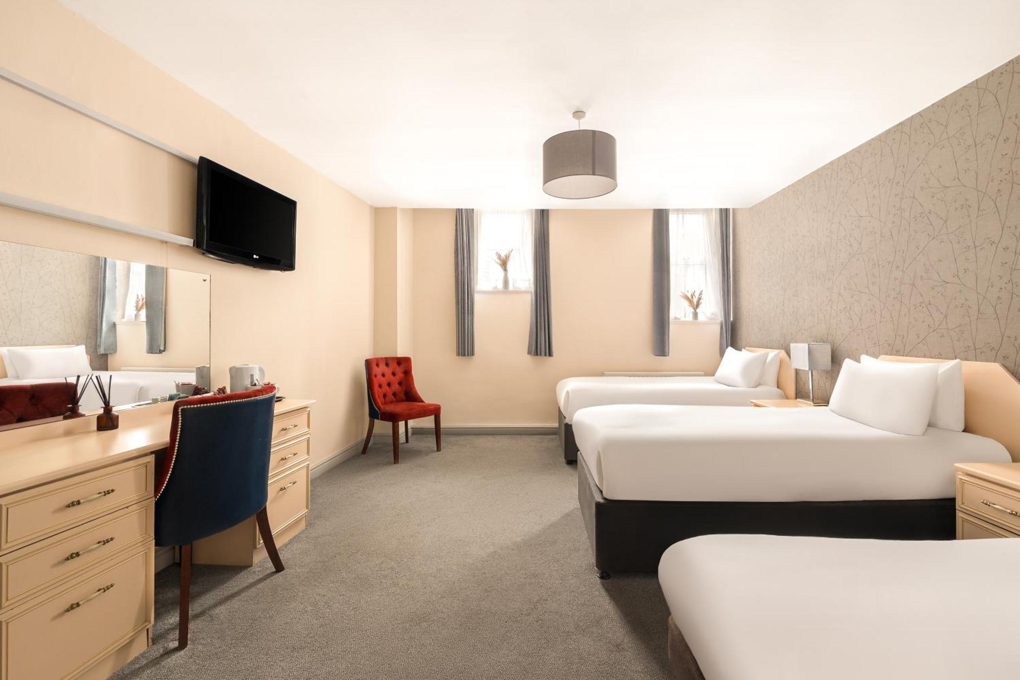 Triple Room,1661633668:JPEG