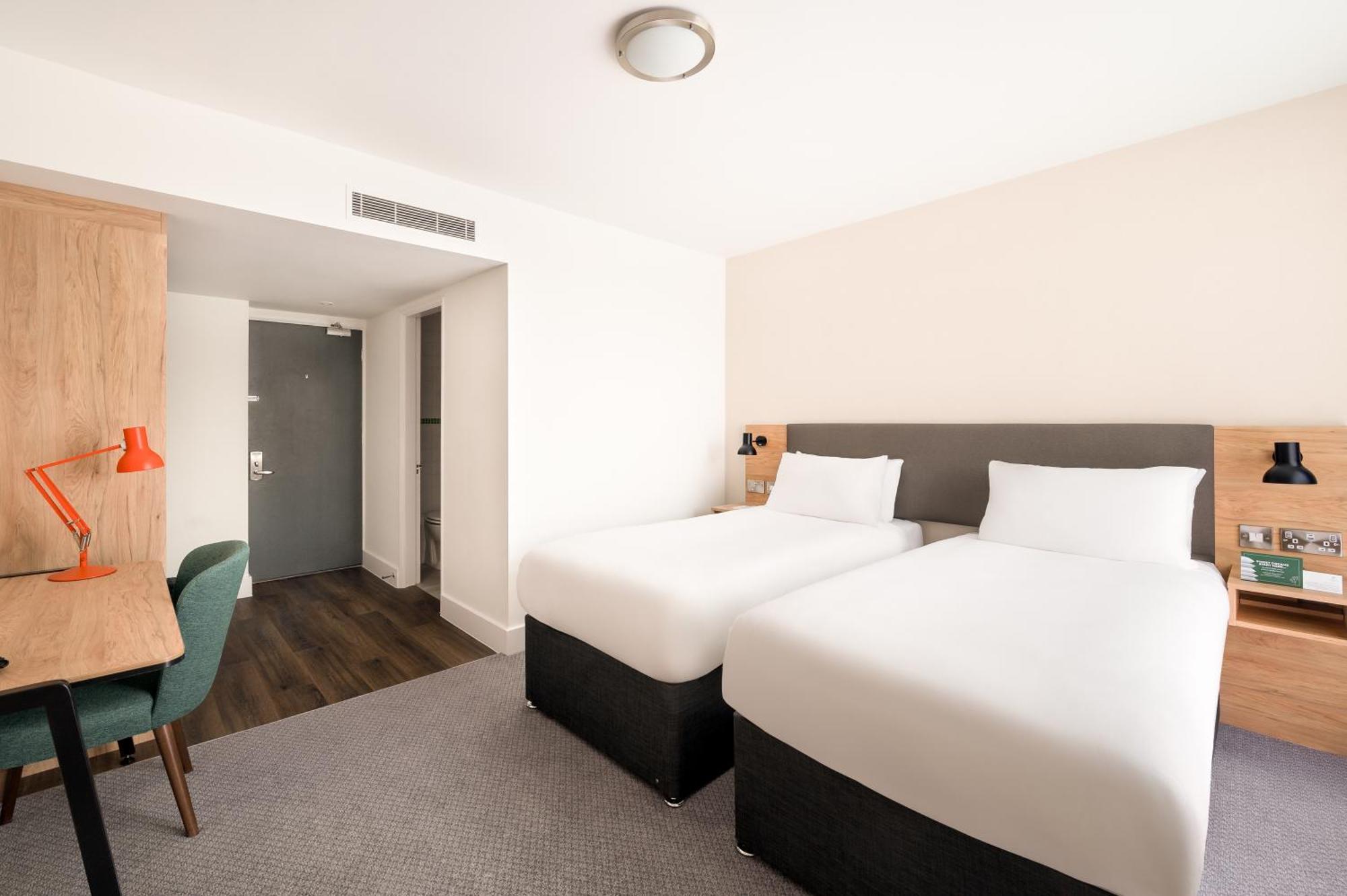 Standard Room with Two Single Beds,1662978630:JPEG