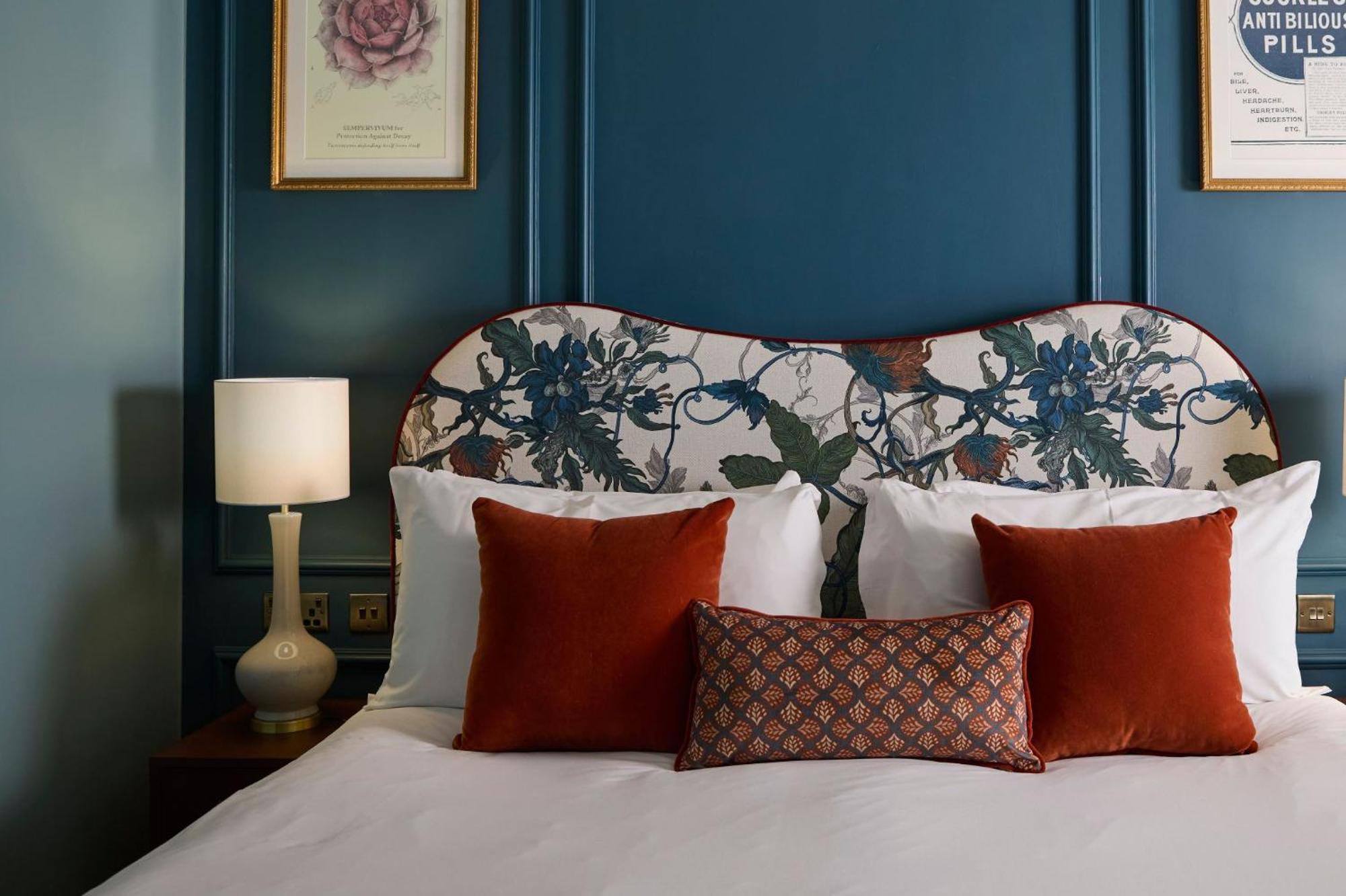 Superior Double Room,1672561434:JPEG
