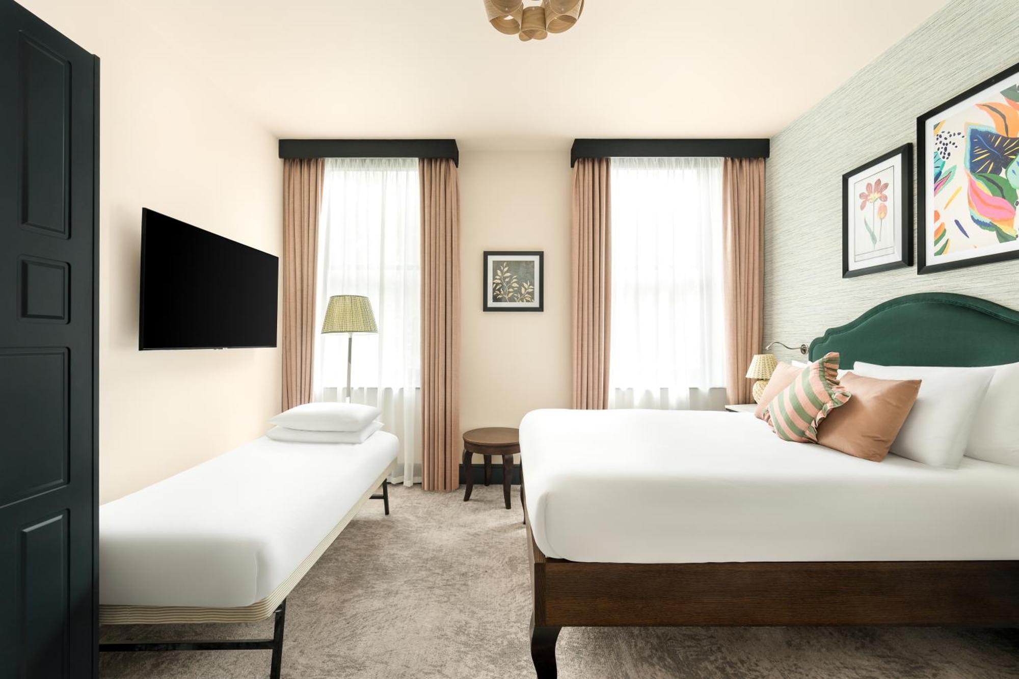 Premium Queen Room Extra Bed,1665412567:JPEG