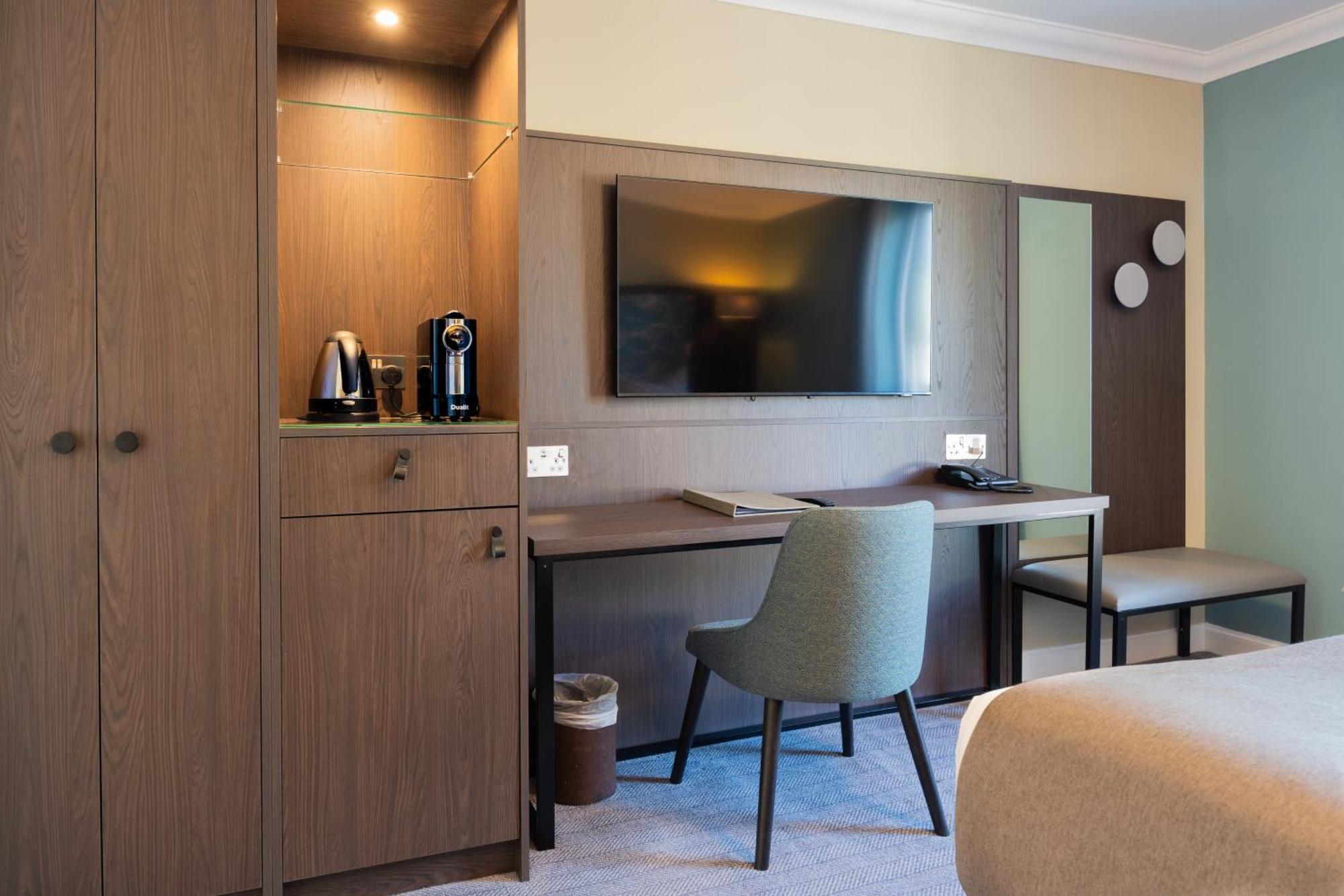 Twin Room,1676740045:JPEG