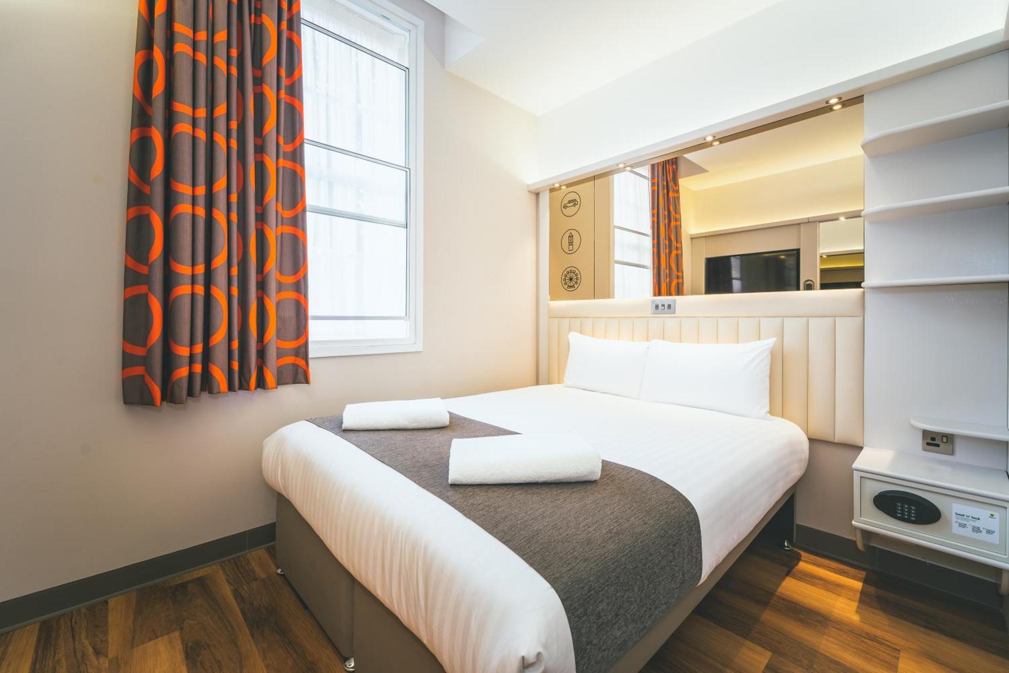 Classic Double Room Window,1695768599:JPEG