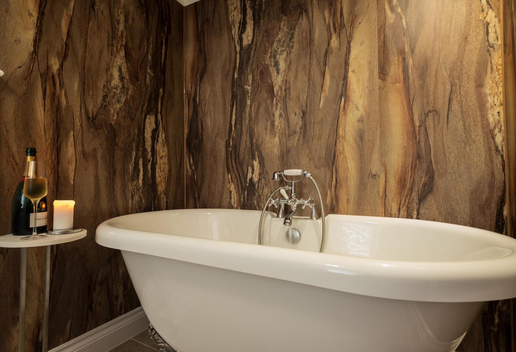 Super King Room with Garden View,1697352494:JPEG