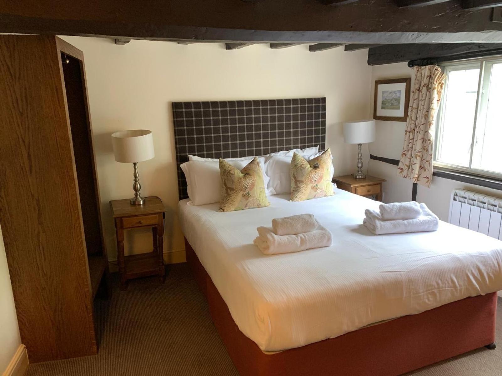 Double Room with Private Bathroom,1699476387:JPEG