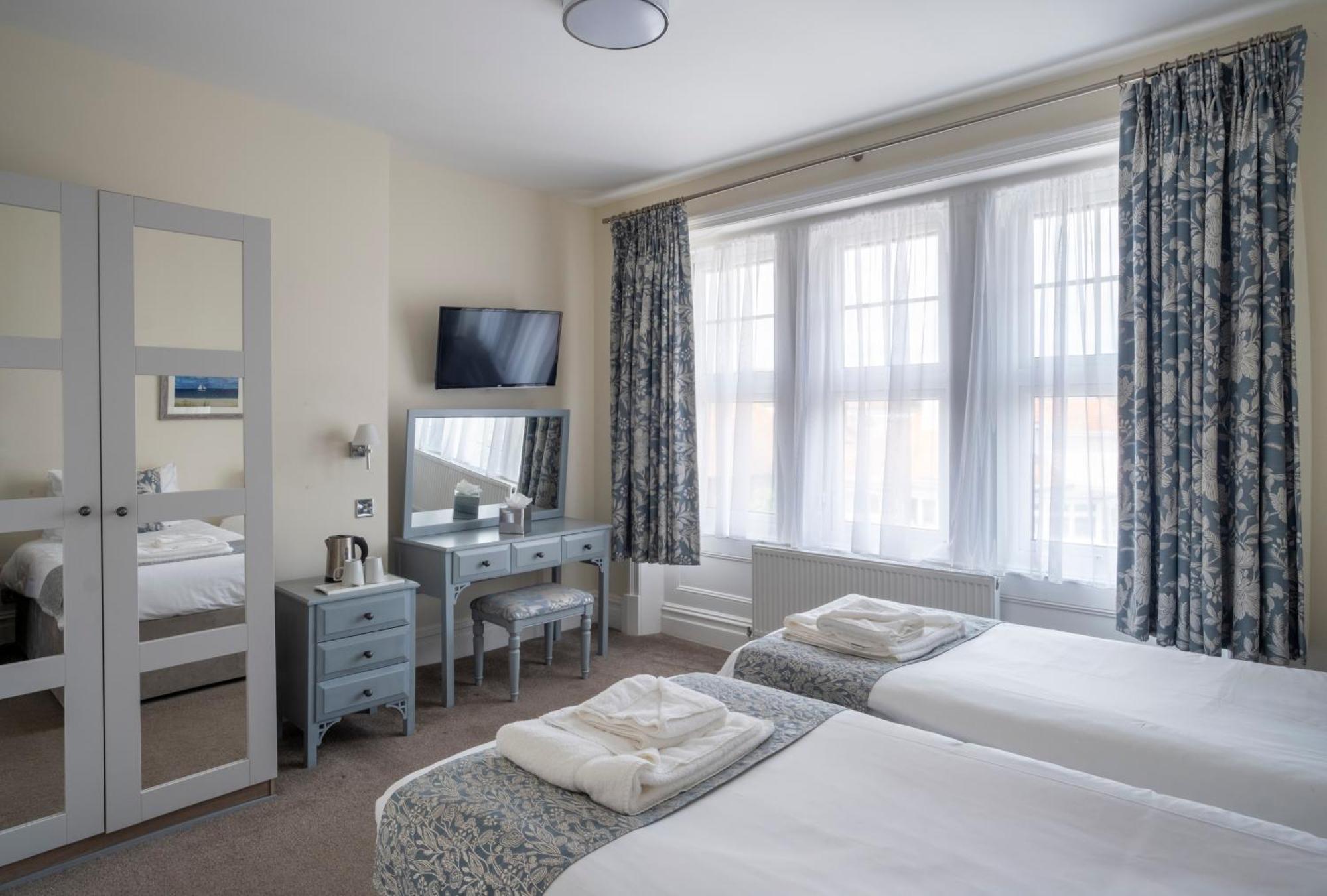 Twin Room (Inland View)