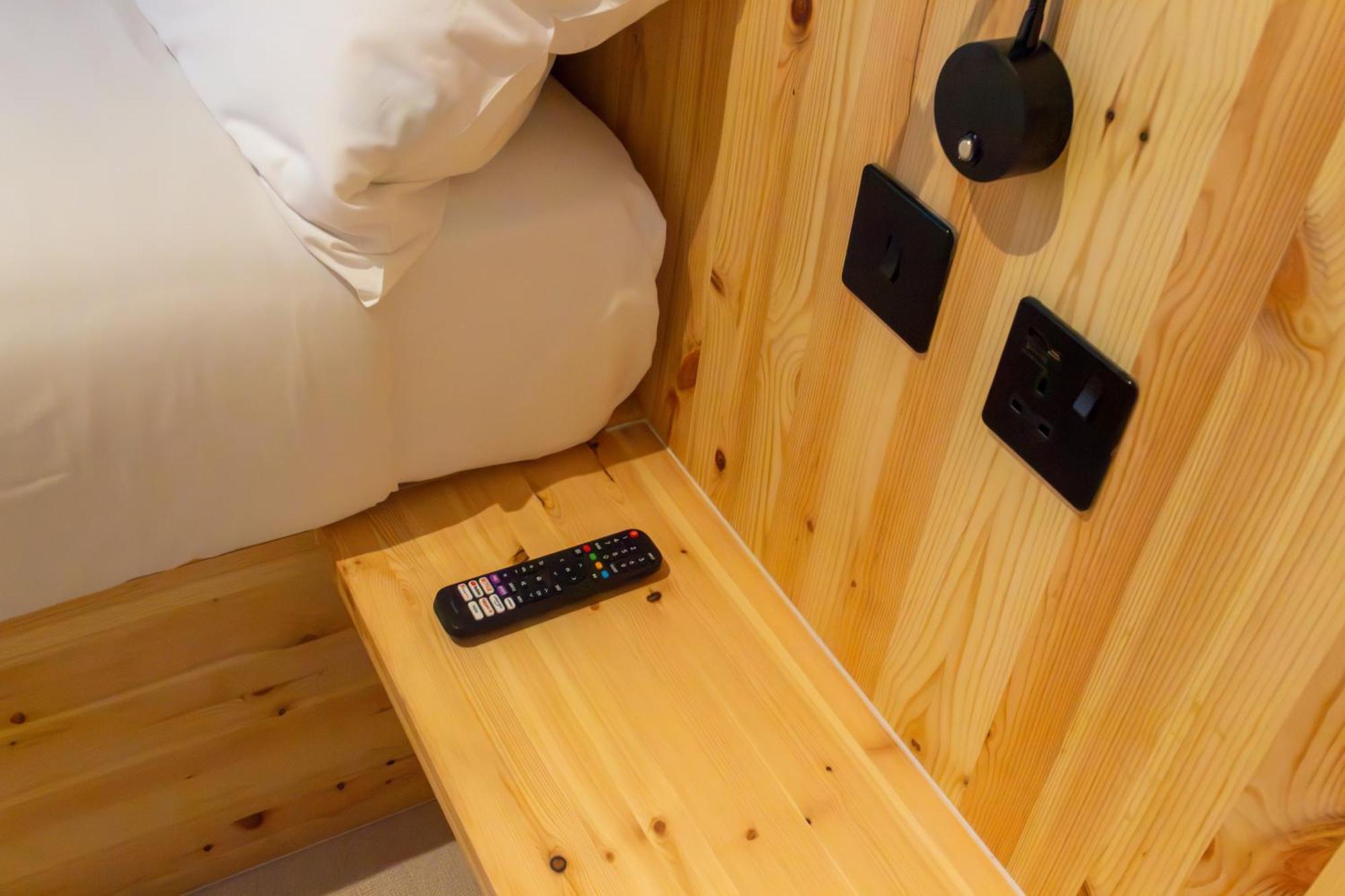 Twin Room with Window,1703581697:JPEG