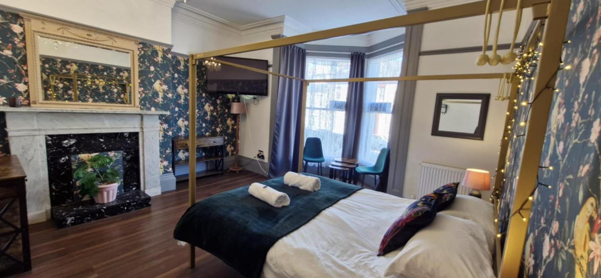 Superior King Room