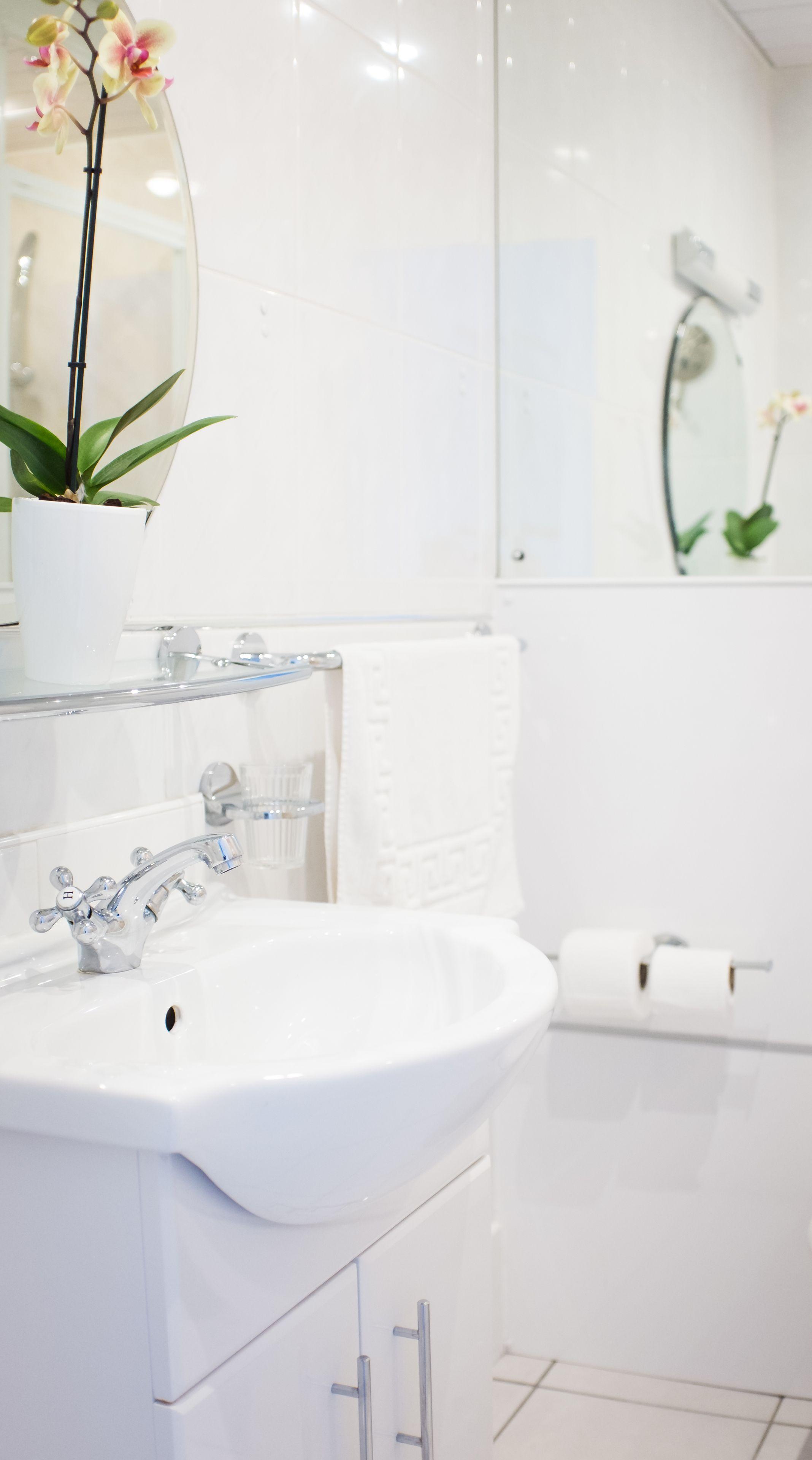 Small Double Room with Private External Bathroom