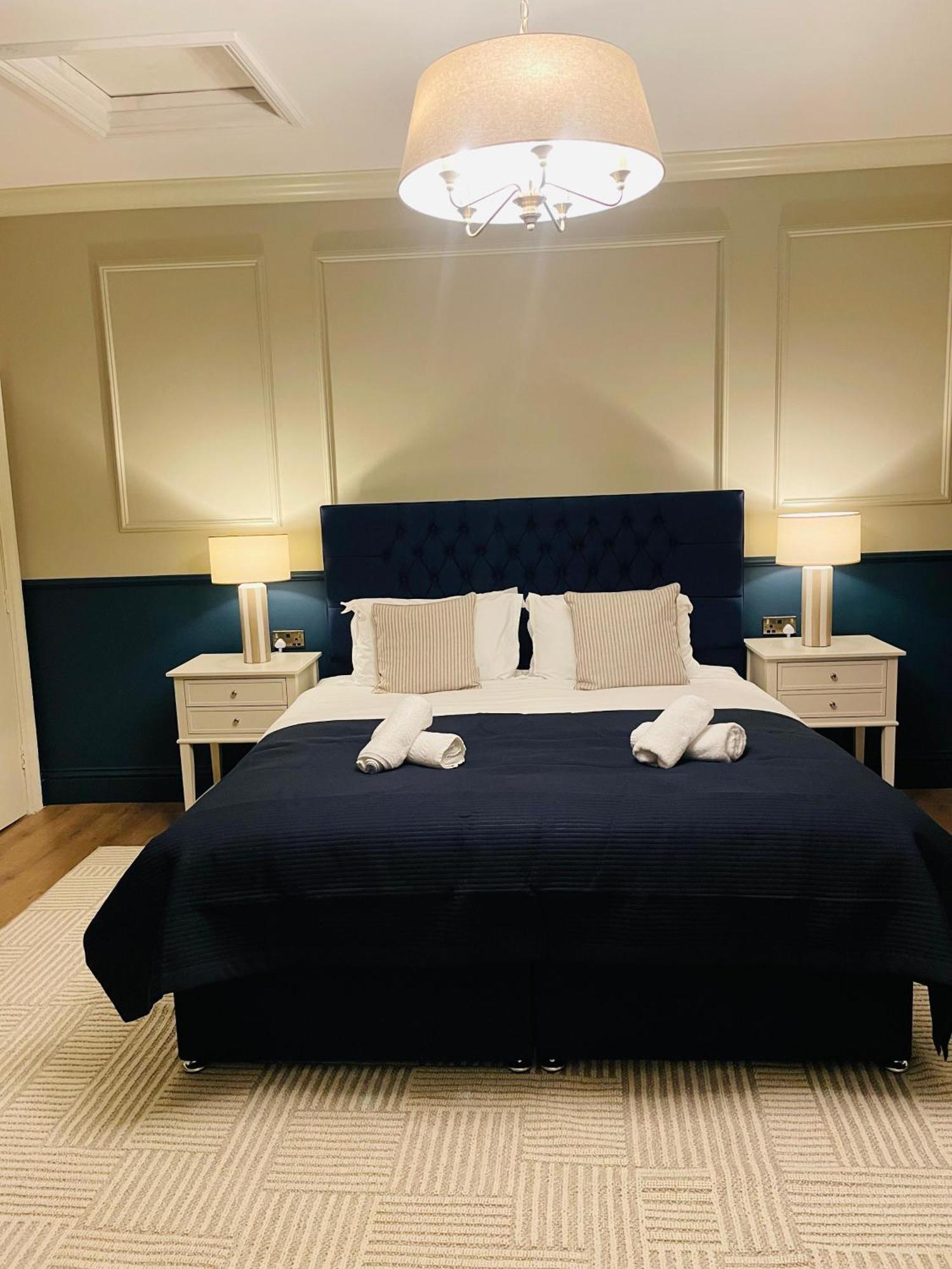Superior King Room