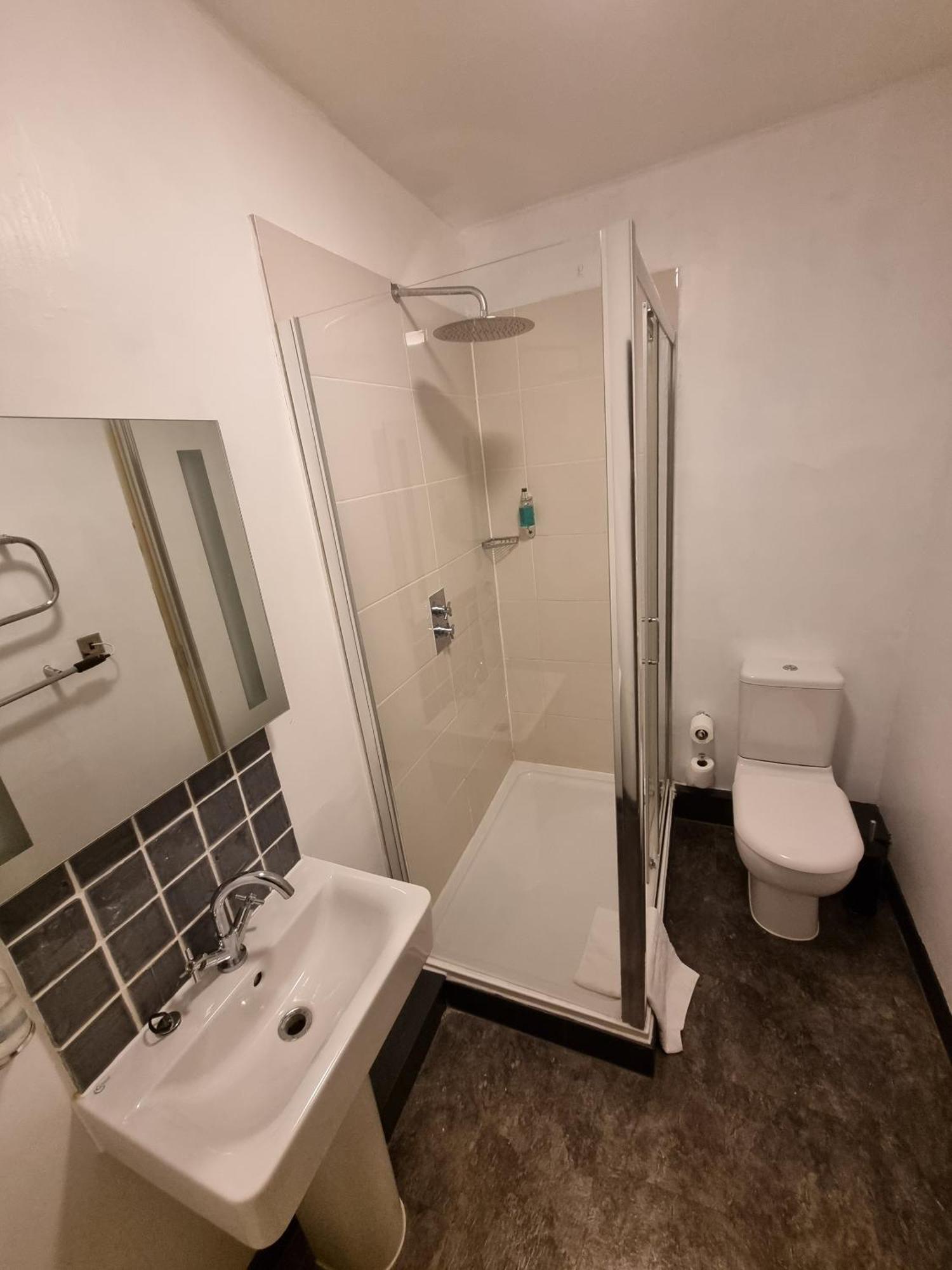 Deluxe Double Room with Bath