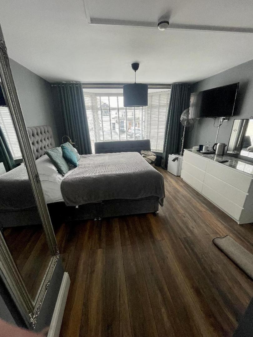 Deluxe Junior Suite,1739517786:JPEG