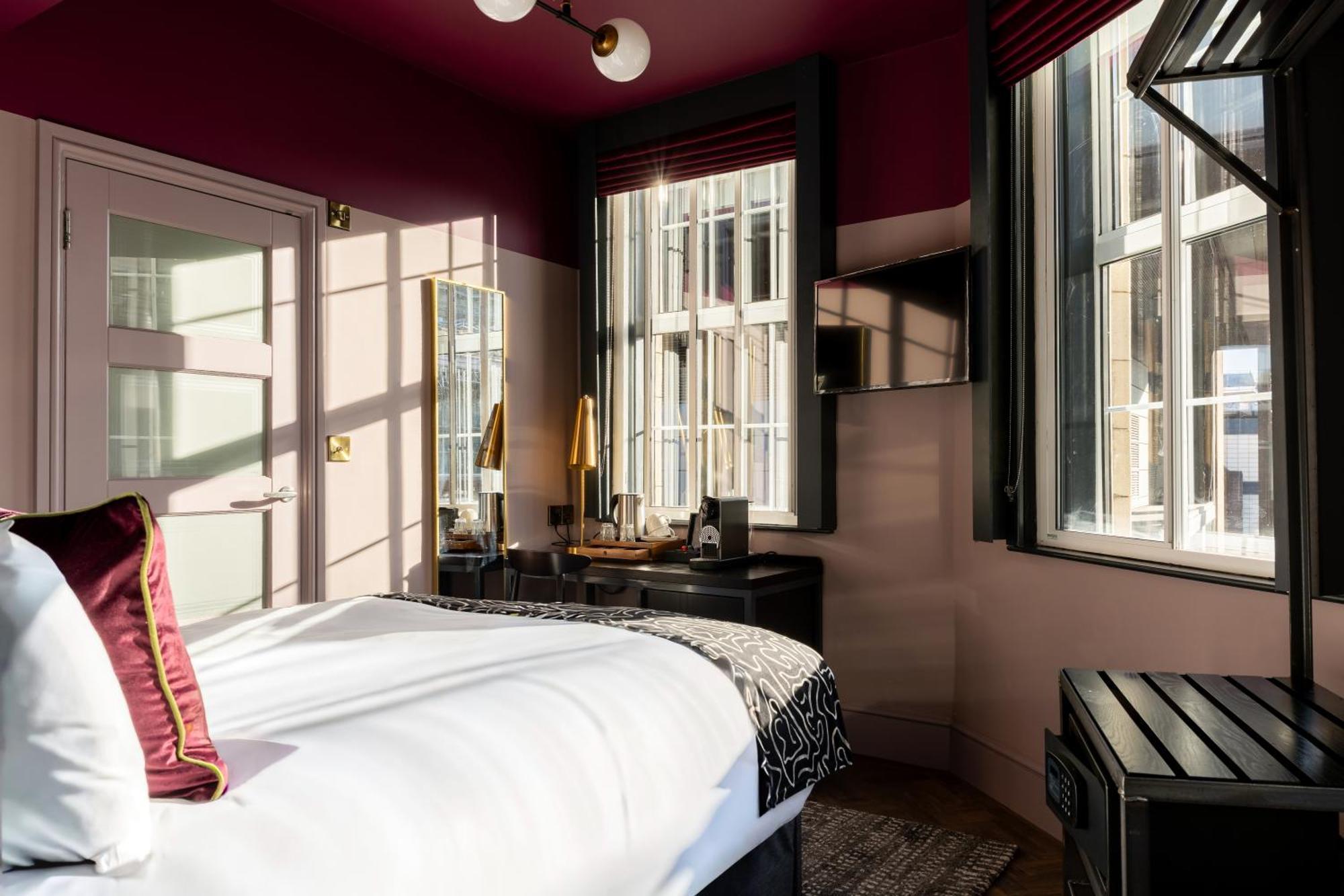Double Room with Shower