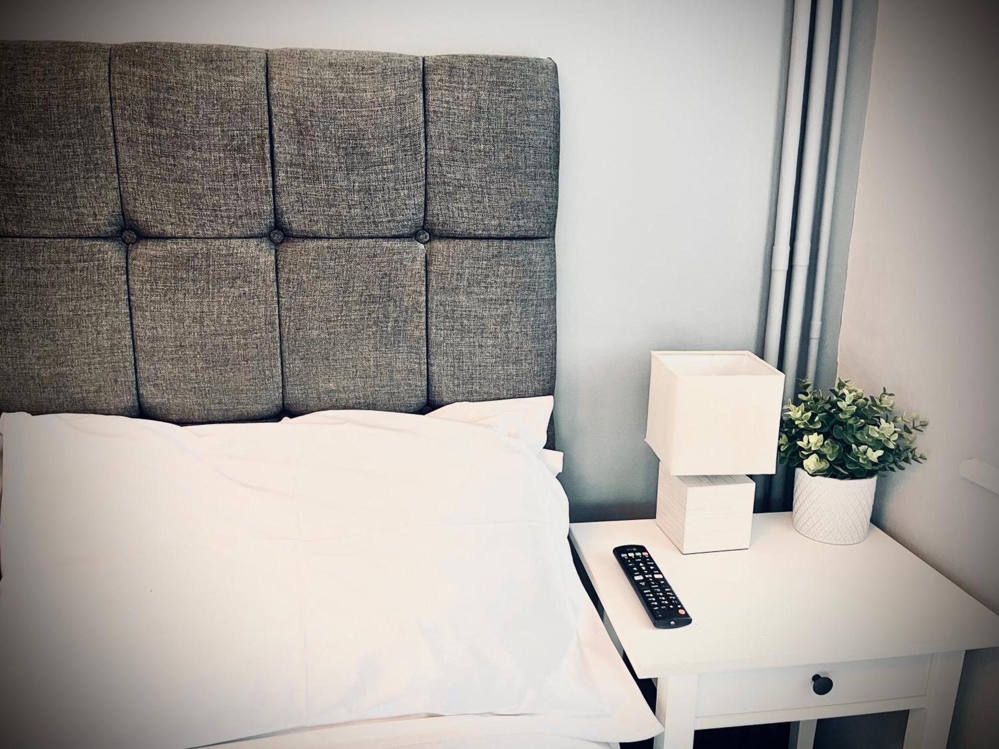 Twin Room with Private Bathroom