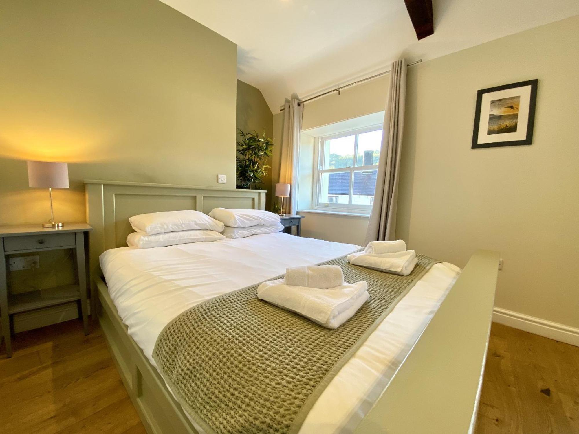 King Room,1743214784:JPEG