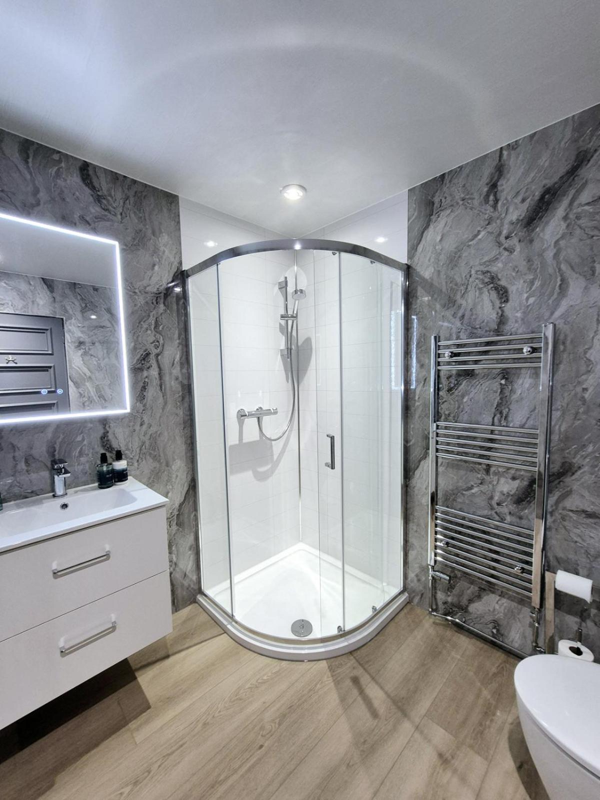 Triple Room,1743251044:JPEG