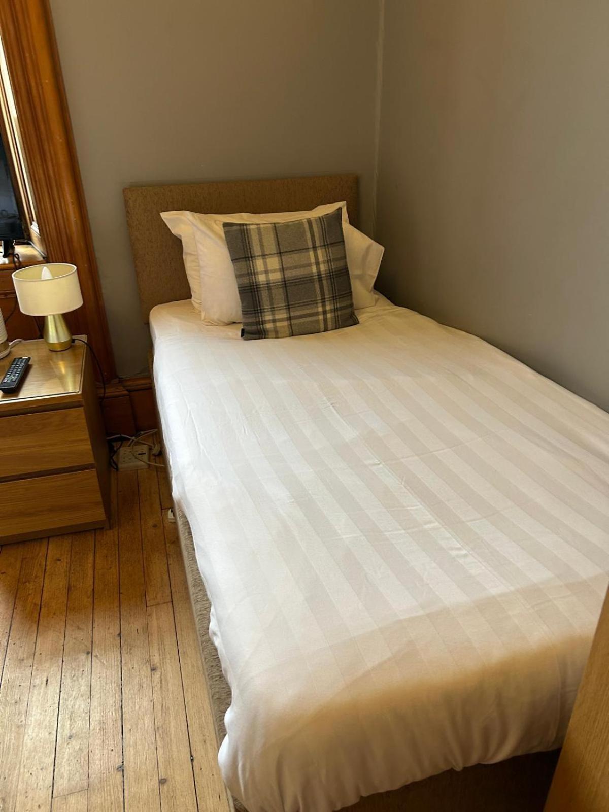 Triple En Suite Room,1746788755:JPEG