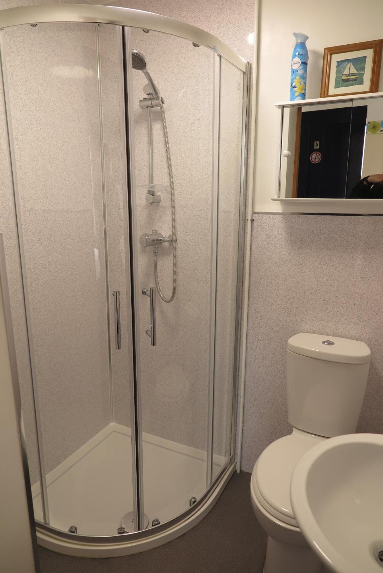 Double or Twin Room Private Bathroom,1756571208:JPEG