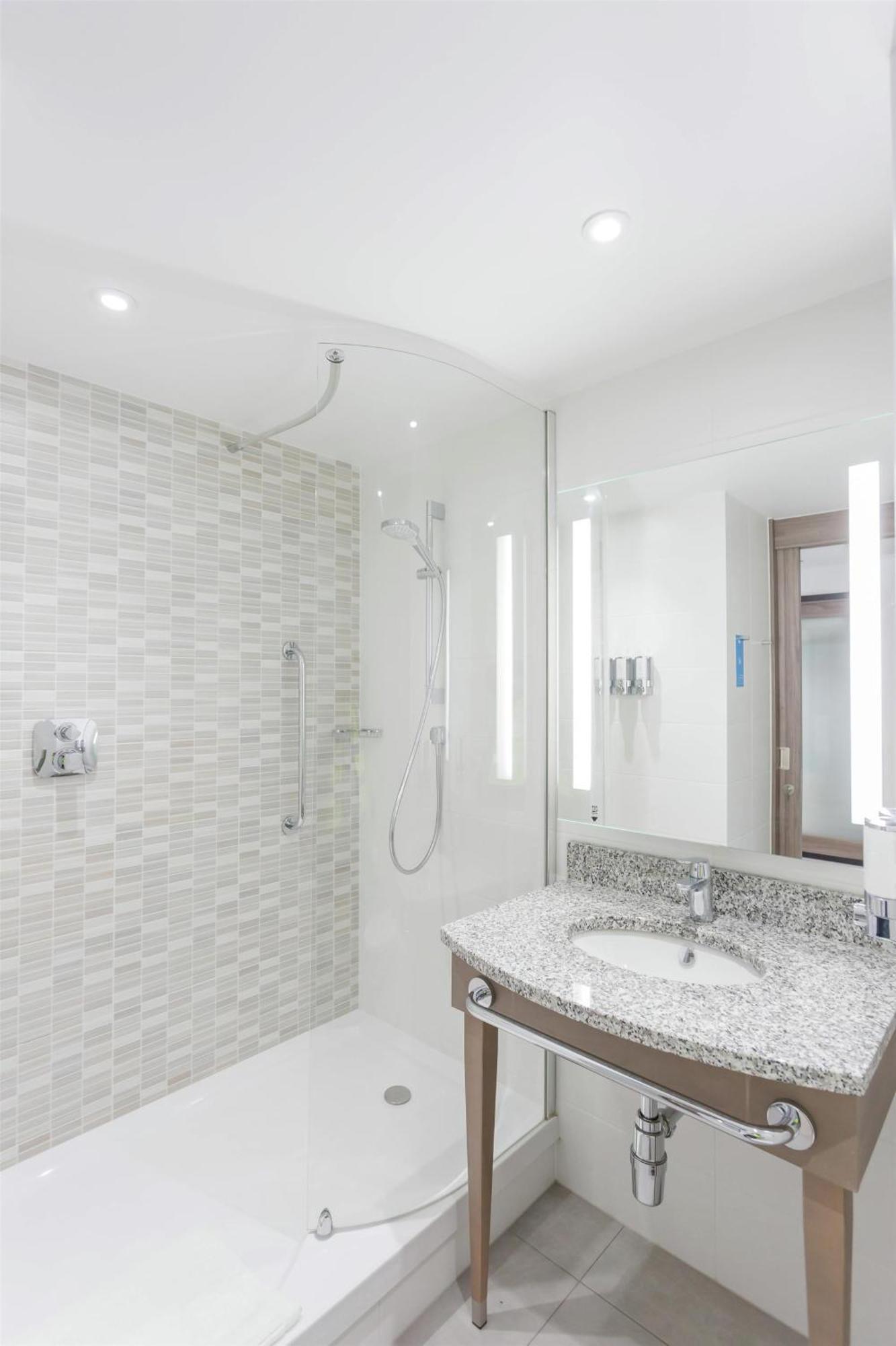 Double Room with Sofa Bed and Sea View,1758464158:JPEG