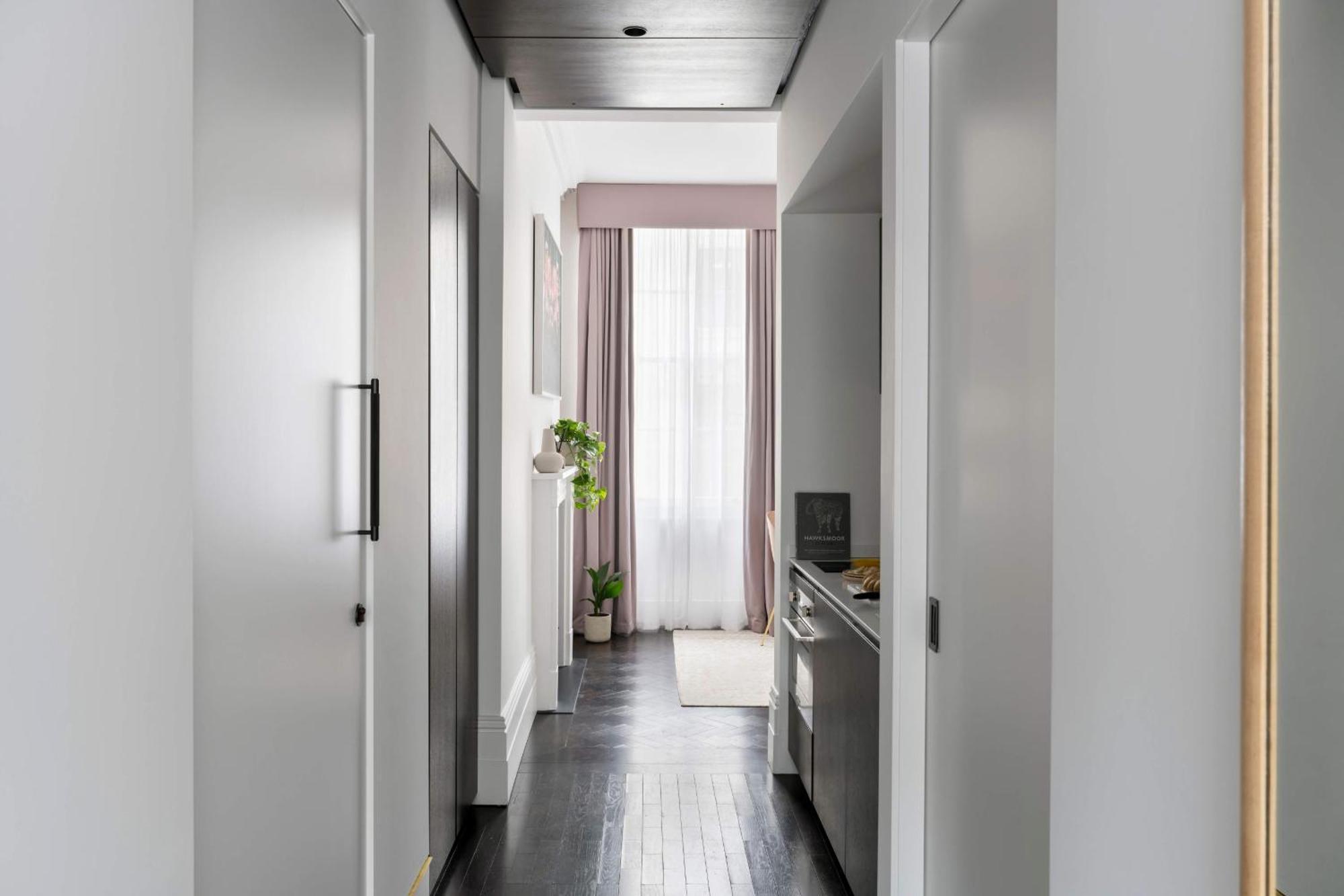 One Bedroom Suite