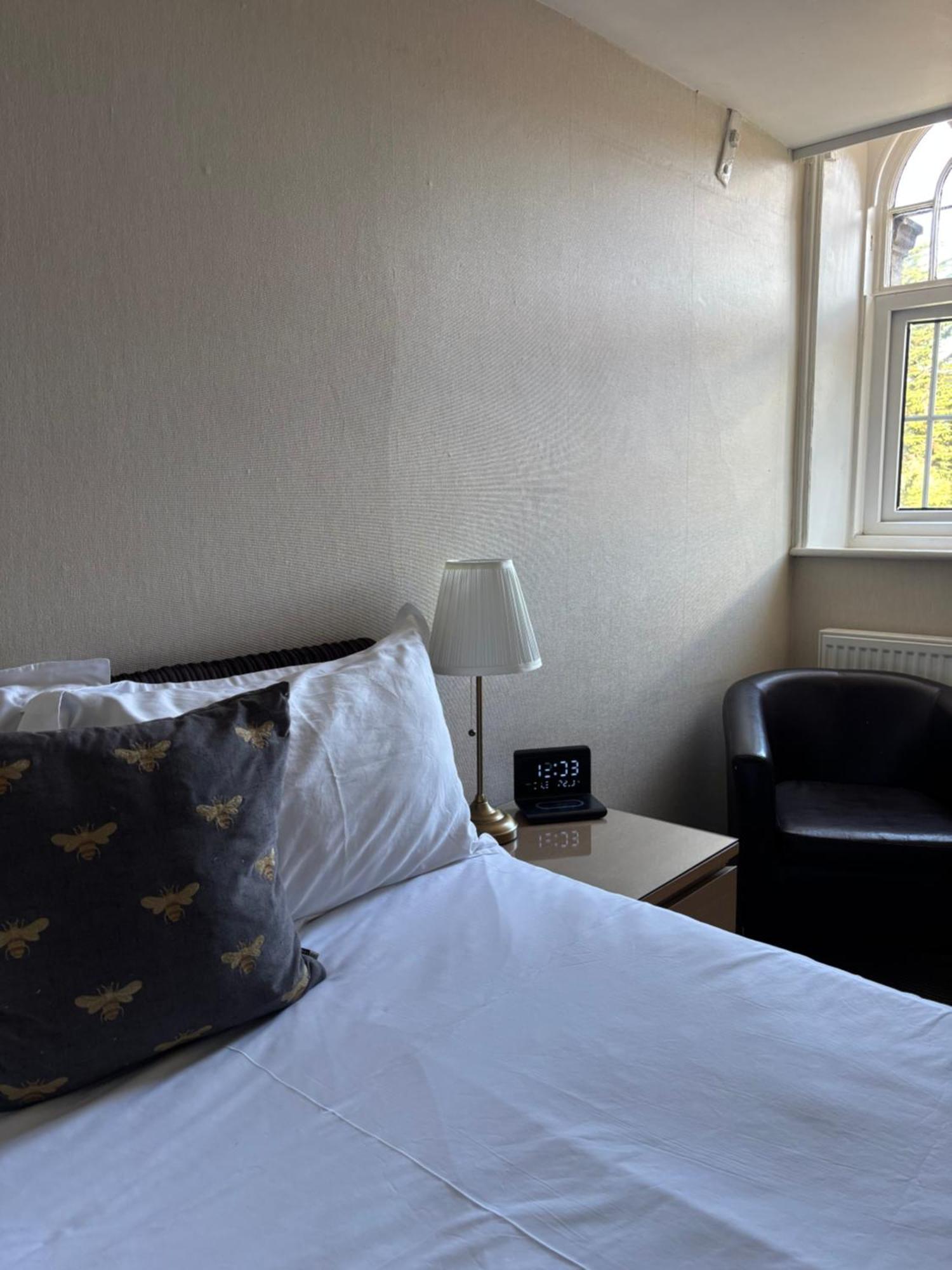 Single Room with Park View