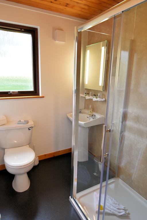 Deluxe Double or Twin Room with Mountain View,381095650:JPEG