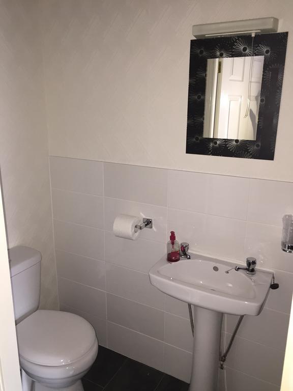 Single Room with Shared Bathroom,227460395:JPEG