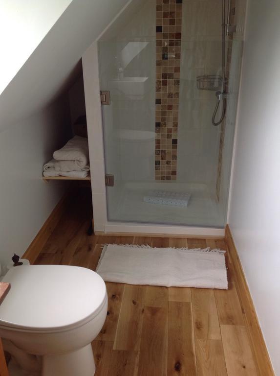 One-Bedroom Apartment with Garden View,228345260:JPEG