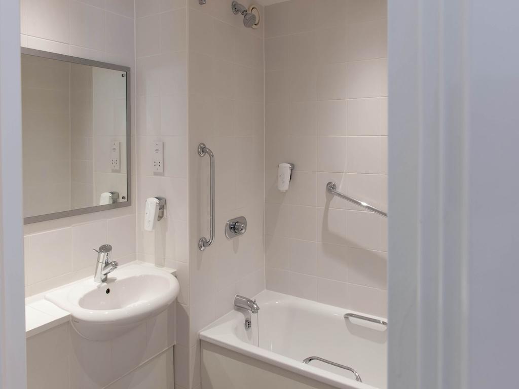 Double Room,1189379917:JPEG