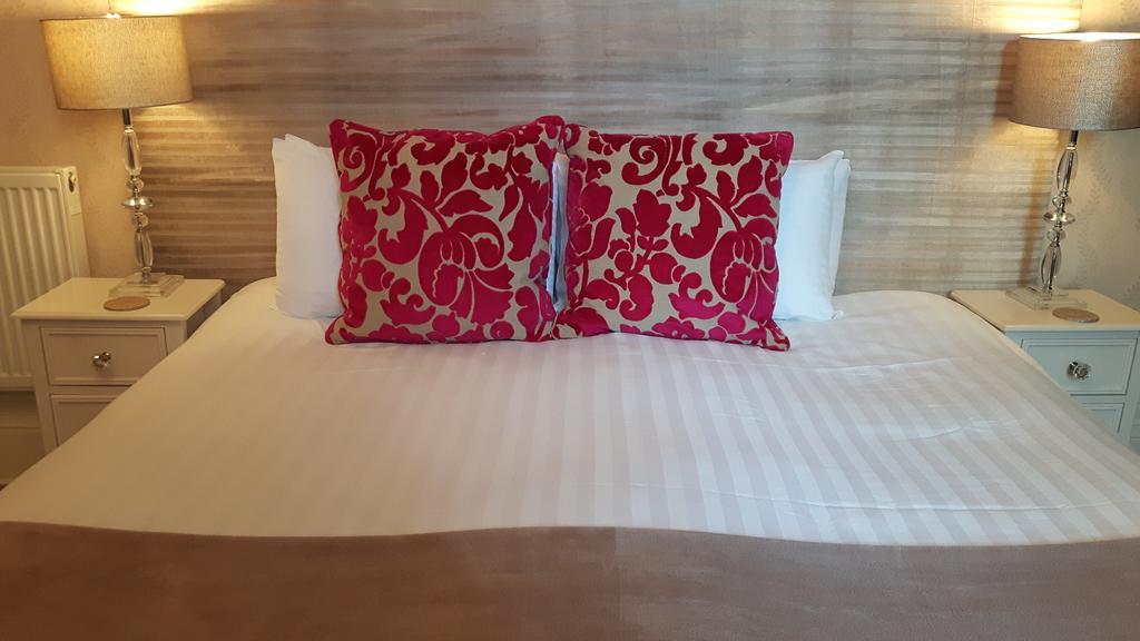 Superior Double or Twin Room,239476149:JPEG