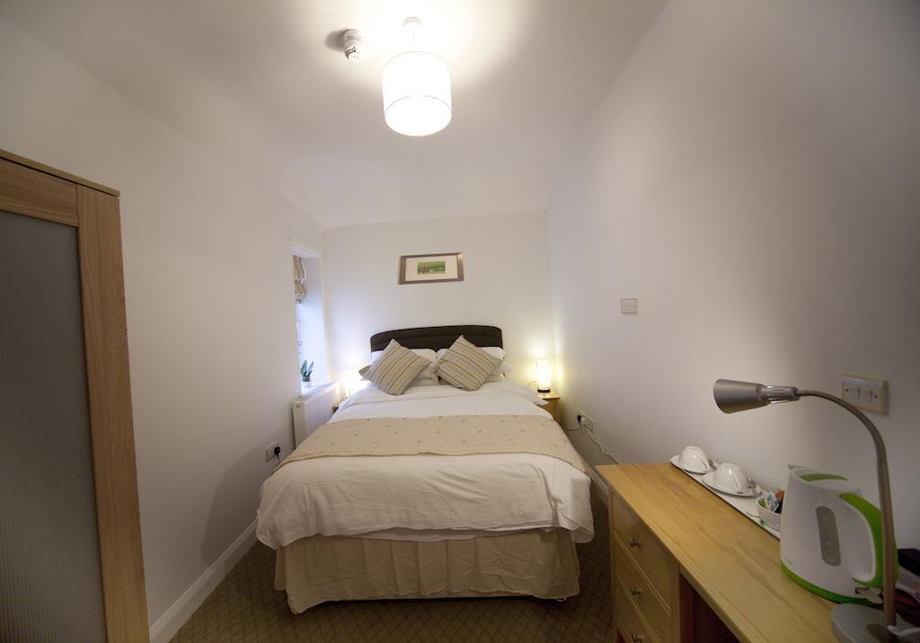 Family Room,1192756543:JPEG