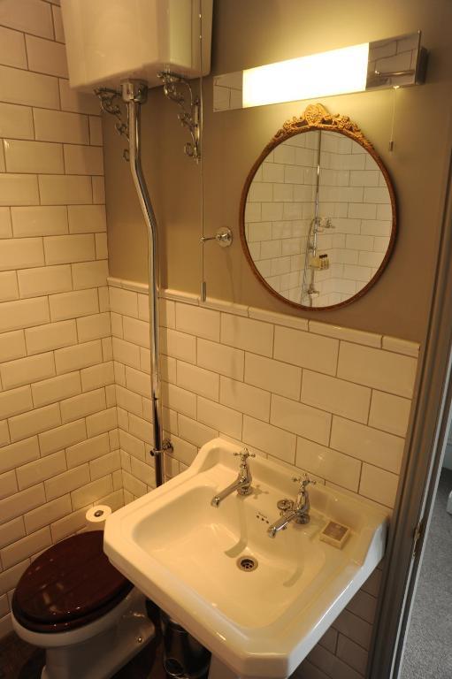Small Double Room,26251418:JPEG
