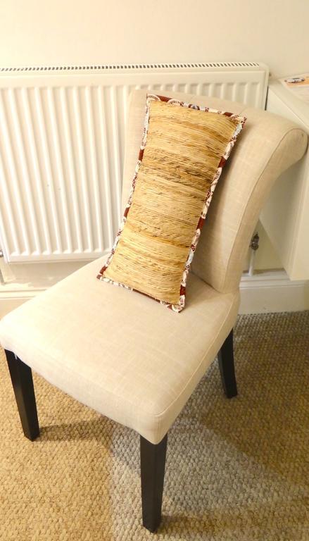 Single Room,262762845:JPEG