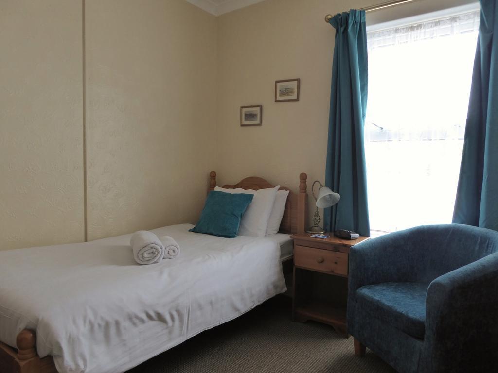 Standard Single Room,669788679:JPEG