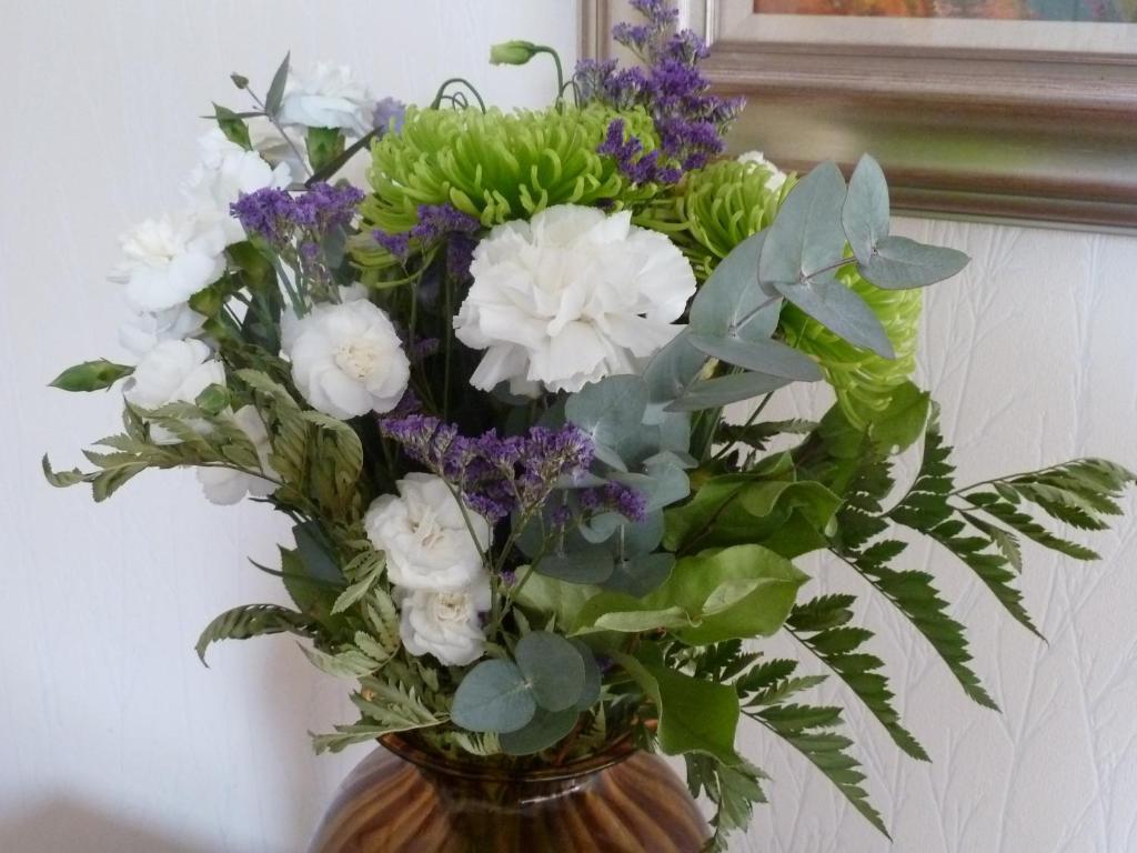 Single Room,823846478:JPEG