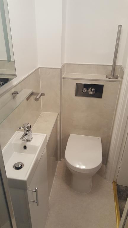 Small Double Room,402687726:JPEG