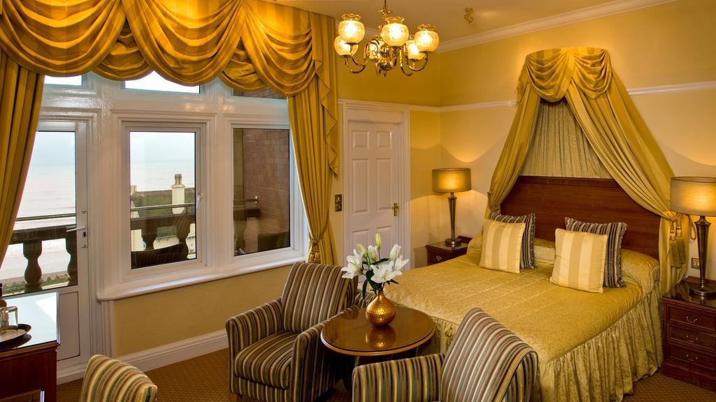 Deluxe Sea facing Twin/Double Room