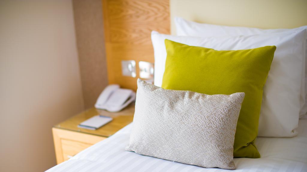 Standard Single Room,917536996:JPEG