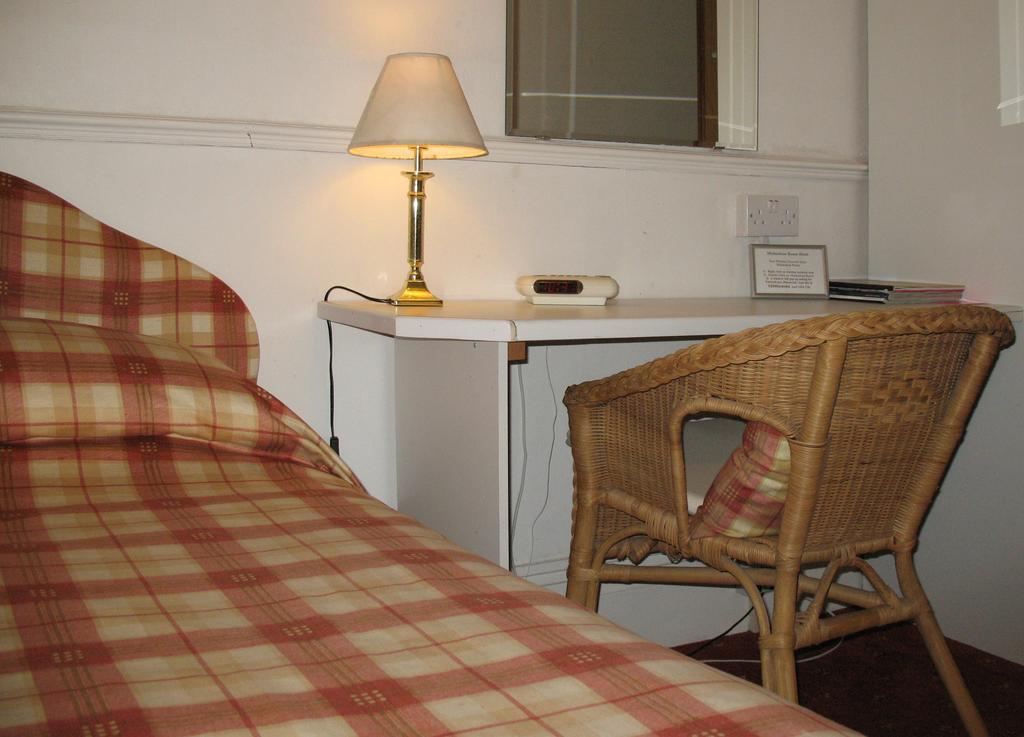 Single Room,397098906:JPEG