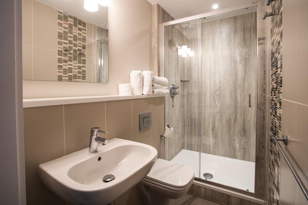 Budget Double Room,678544587:JPEG