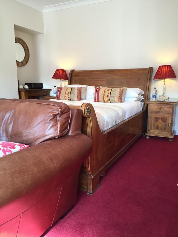 Suite with Parking,421483794:JPEG