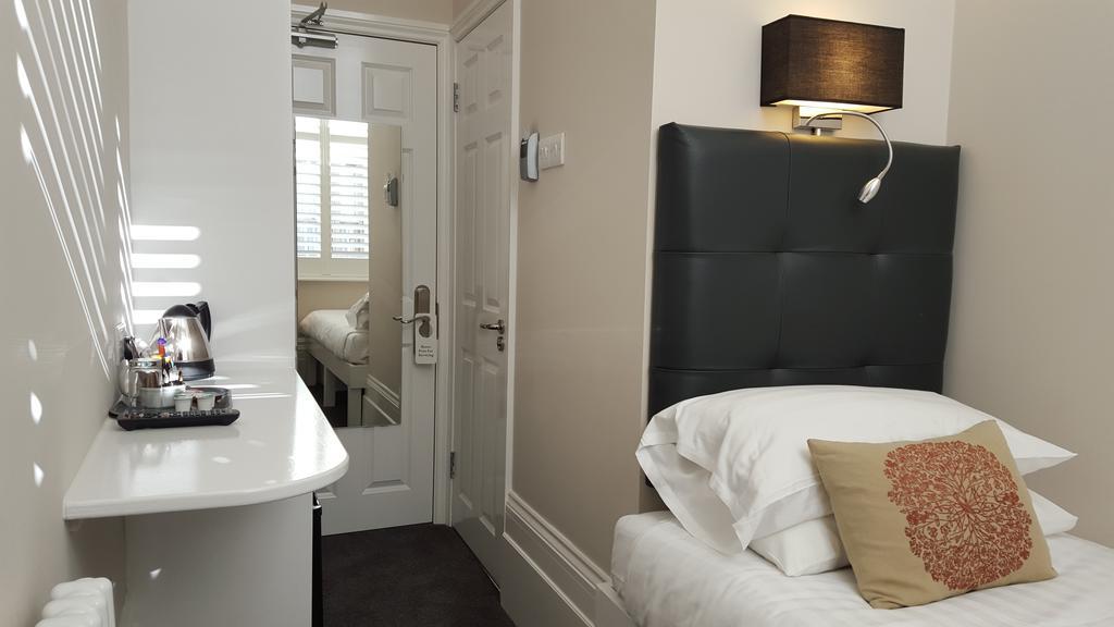 Deluxe Single Room,434456298:JPEG