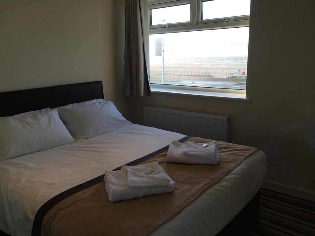 Double Room,434166783:JPEG