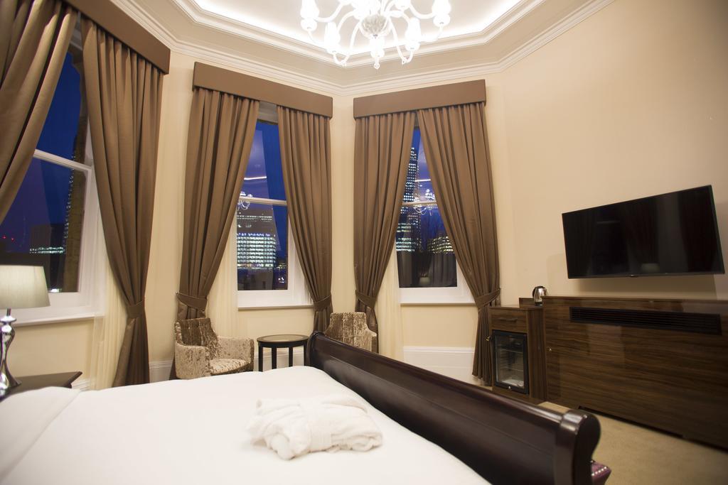 Lansbury Octagonal Tower,645738948:JPEG