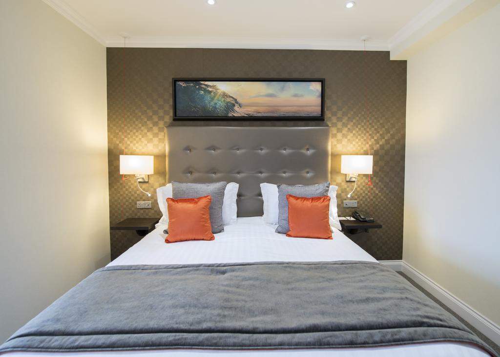 Classic Double Room with Sea View,507617388:JPEG