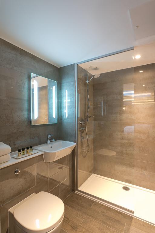 Superior Double or Twin Room,461144058:JPEG